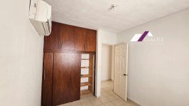 8d0a25a5-2ad5-4beb-b02a-73e164ba93b9